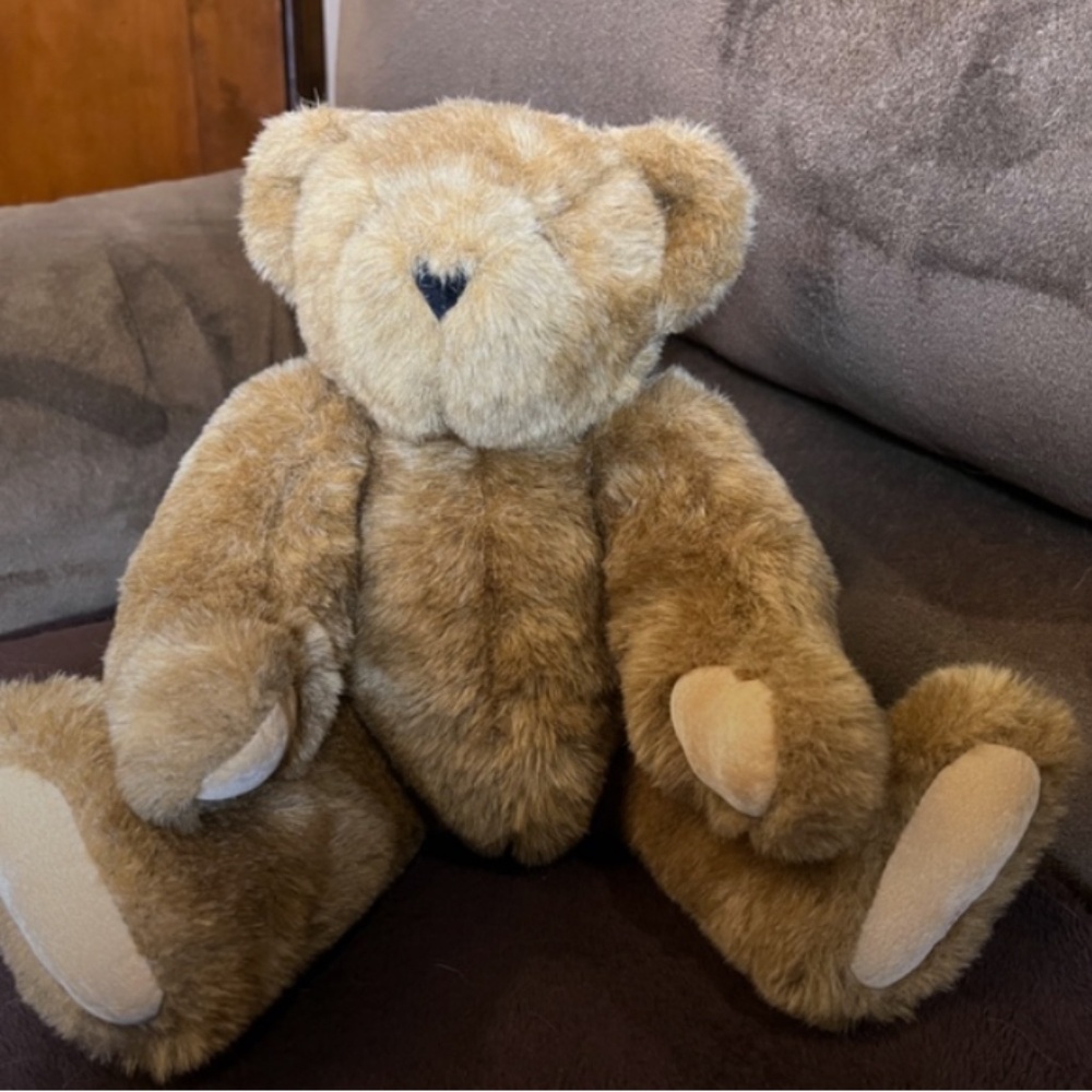 Vtg Authentic Vermont Teddy Bear Plush Made USA Jointed Movable Arms Legs & Head - Picture 2 of 7